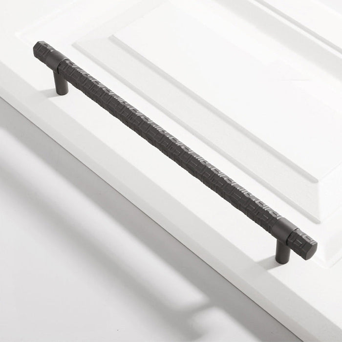 modern cabinet pulls