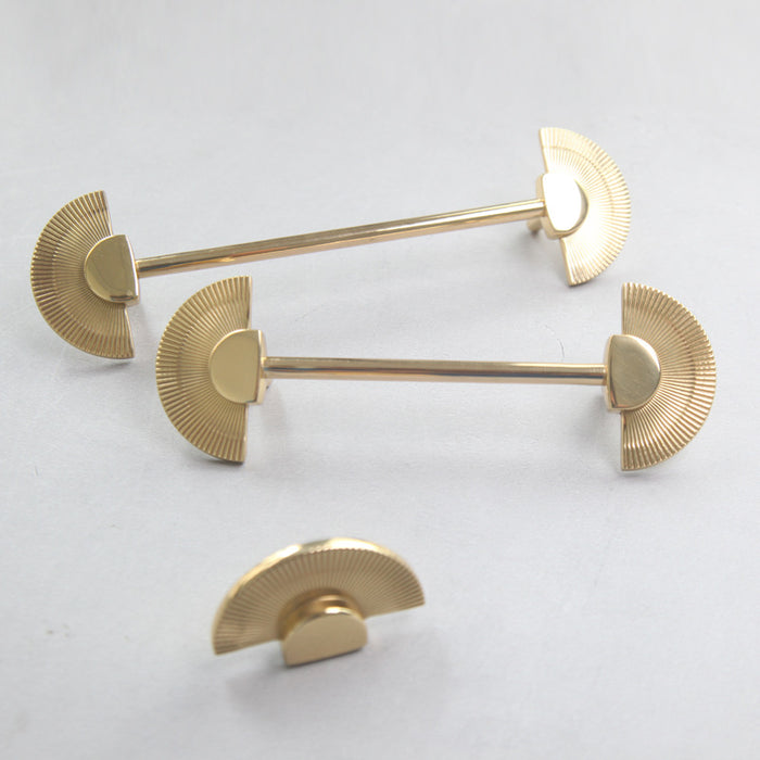 Solid Brass Cabinet Handles Fan-shaped Kitchen Cabinet Pull Knob, Semicircle Gold Dresser Handle Drawer Knobs, Luxury Brass Wardrobe Handle